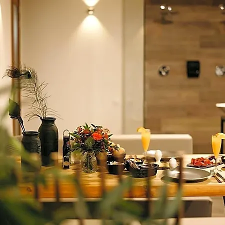 Maas En Waal Wellness & 4*