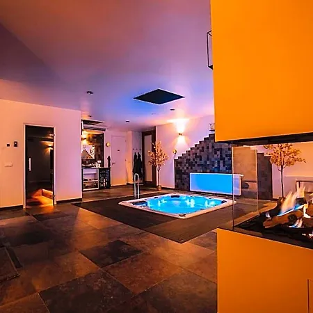 Couette-café Maas En Waal Wellness & 4*