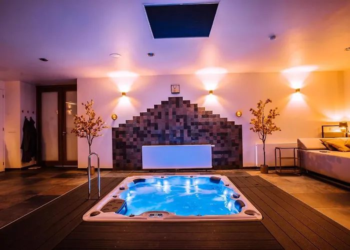 Maas En Waal Wellness & Bed & Breakfast Dreumel