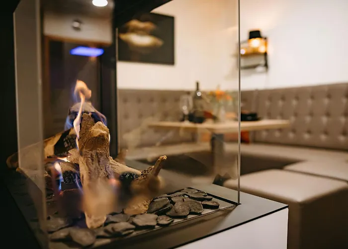 Maas En Waal Wellness & 4* Dreumel